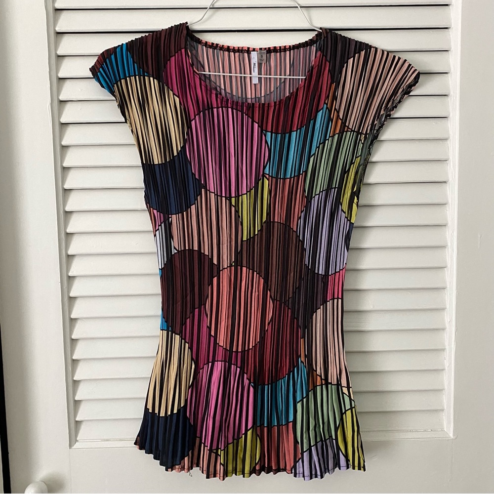 ❣️SOLD ON DEPOP❣️ 70s // 80s Accordion Pleated Colorful Printed